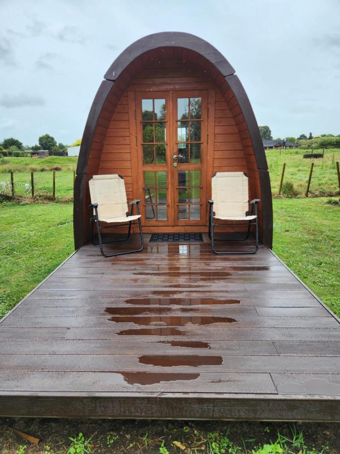 Aberdeen Cottage With Hobbit House Sleep-Out Tamahere Dış mekan fotoğraf